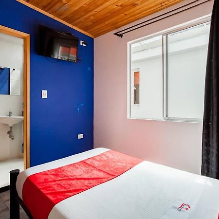 Hotel Casa Normandia Богота Екстериор снимка
