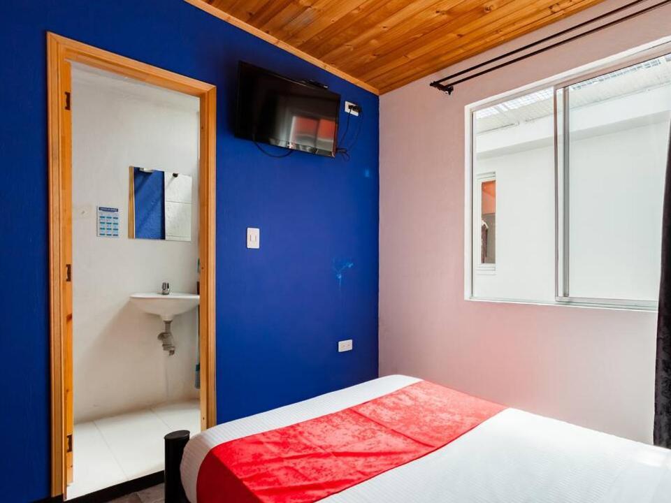 Hotel Casa Normandia Богота Екстериор снимка