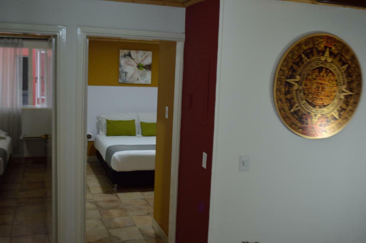 Hotel Casa Normandia Богота Екстериор снимка